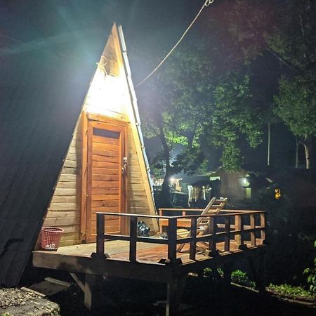 Penginapan Segitiga 2 Bandung Luaran gambar