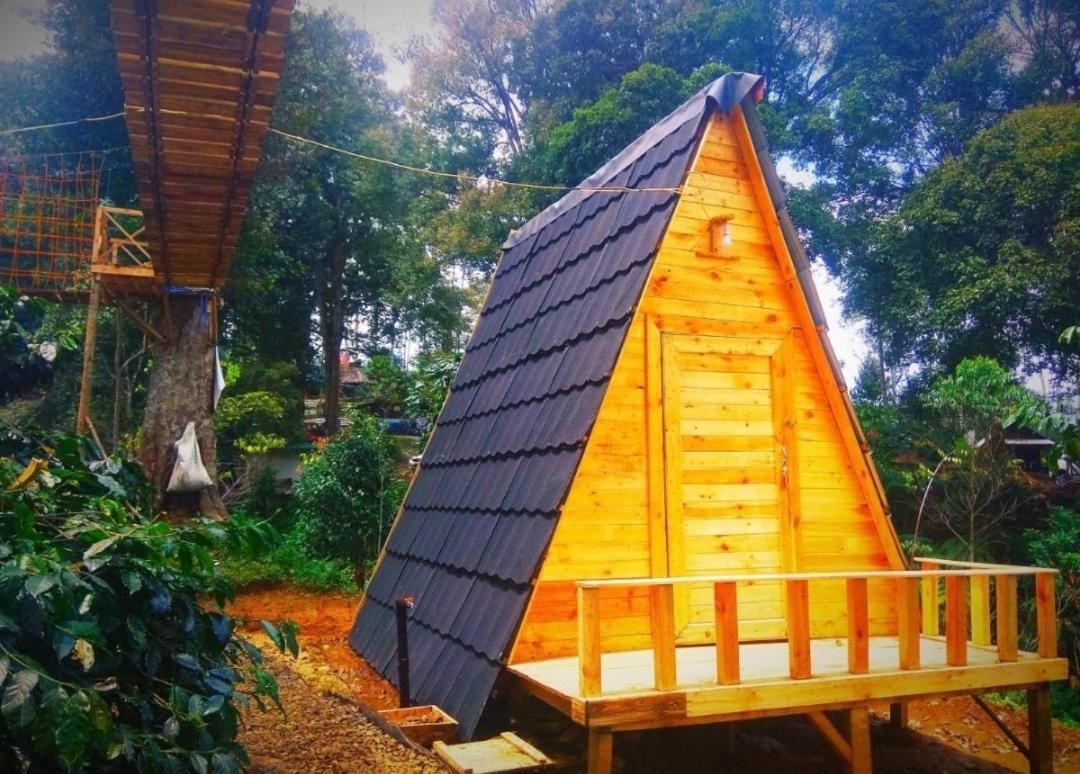 Penginapan Segitiga 2 Bandung Luaran gambar