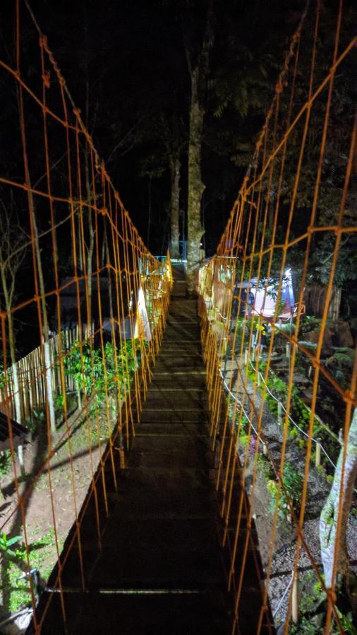 Penginapan Segitiga 2 Bandung Luaran gambar